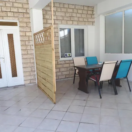 Apartman M&i Zára